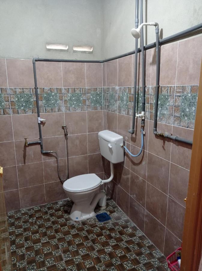 Bonda Guesthouse III Paka Bagian luar foto